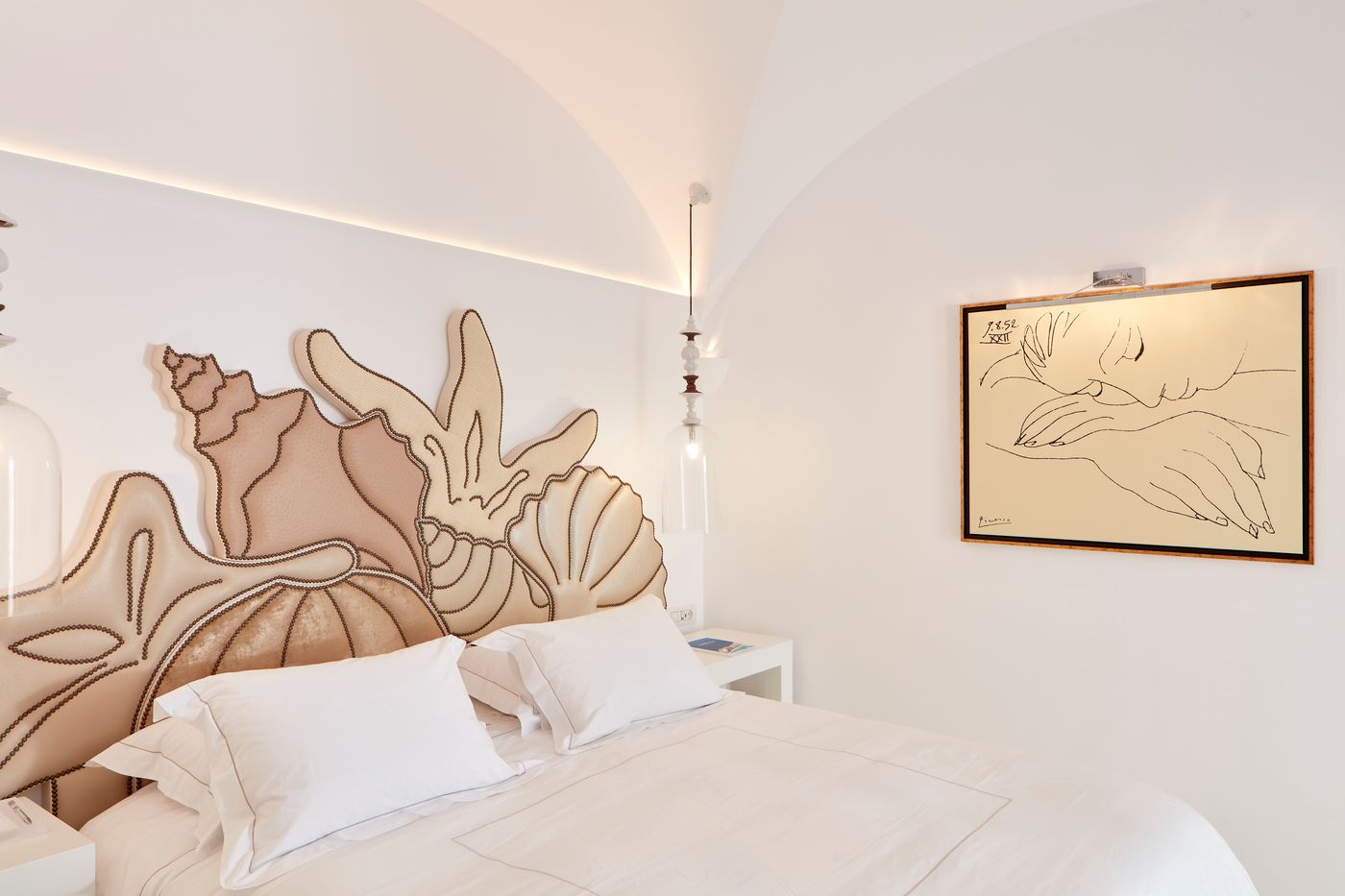 Canaves-Sunday-Room-28