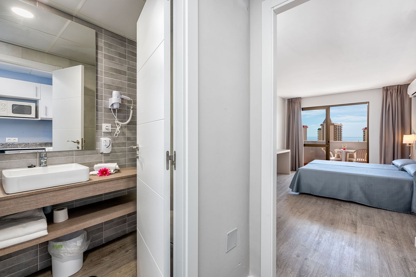 Aparthotel-Veramar-Room-32