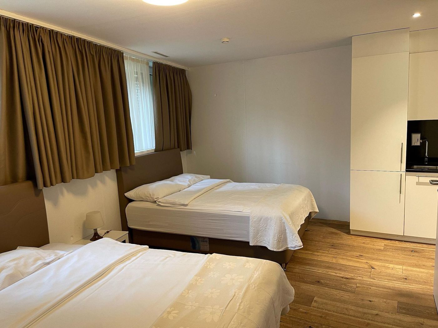 Residence Appartements-Switzerland-Zürich-Room-8