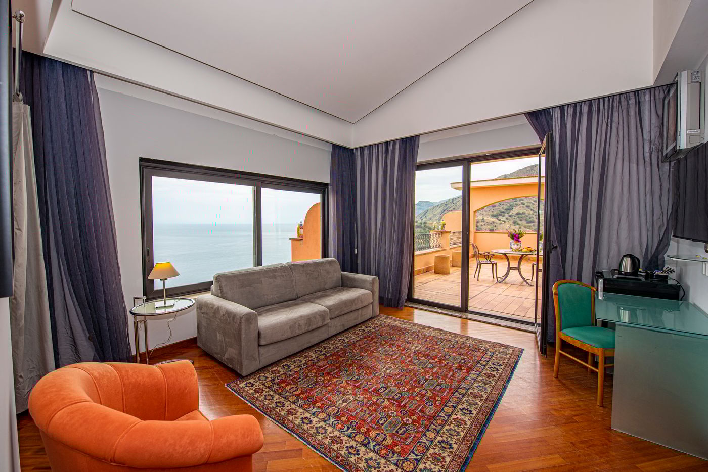 Baia-Taormina-Hotel-Room-22