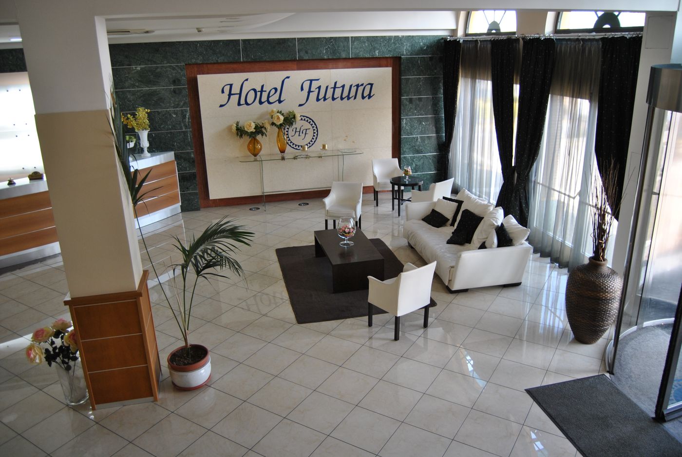 Hotel Futura Centro Congressi - Italy - CASORIA - Lobby - 4