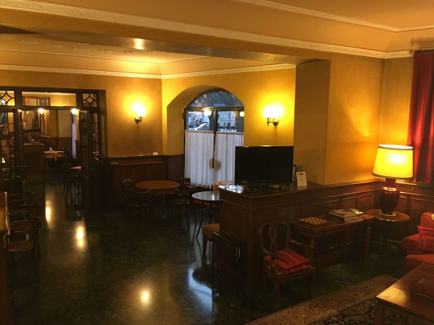 Le Due Corti-Italy-Como-Lobby-4