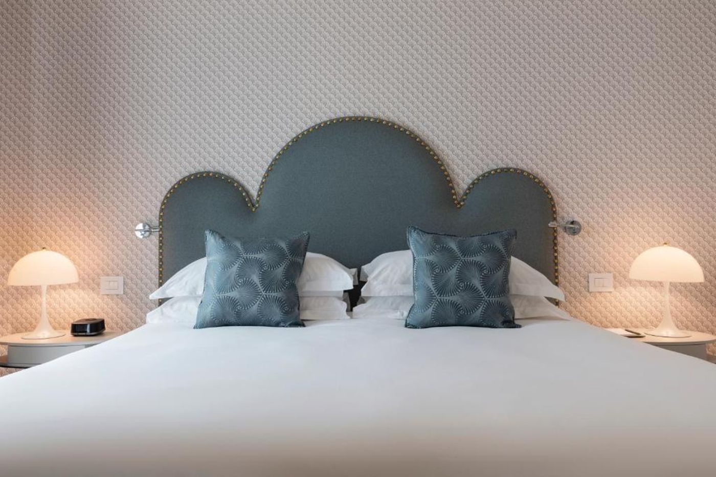 Hotel-Phoenicia-Room-33