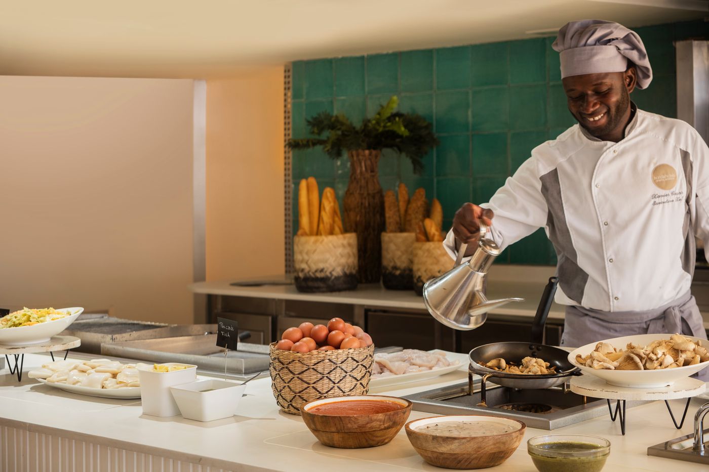 Luna-Club-Restaurant-31