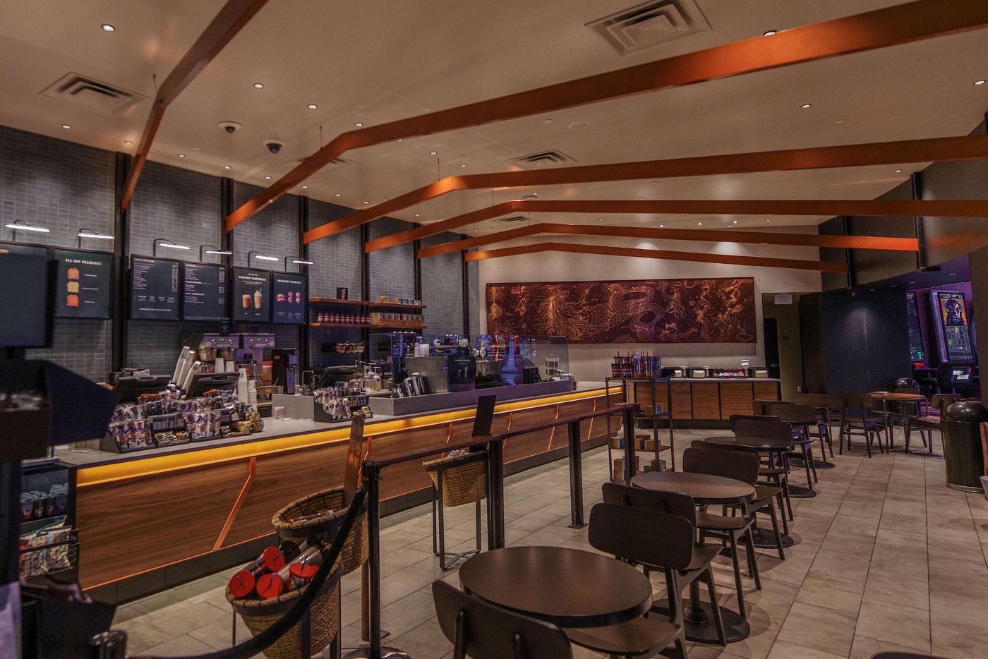 The-Strat-Hotel--Casino---Tower-Restaurant-21