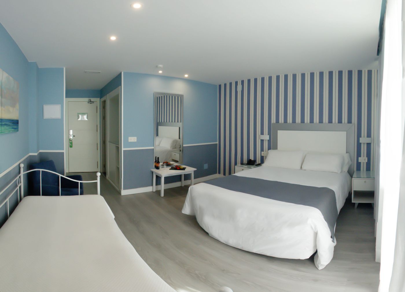 La-Barracuda-Room-17