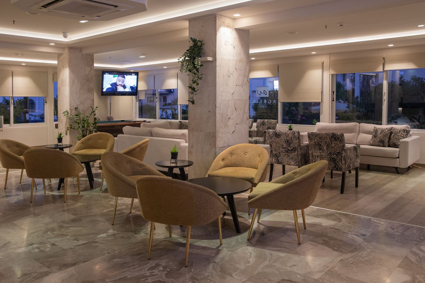 Hotel-Agrelli-Lobby-45