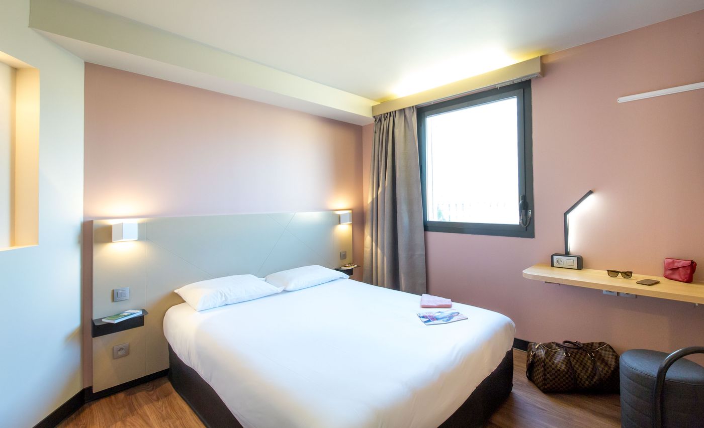 B&B HOTEL Marseille Centre la Timone-France-MARSEILLE-Room-4