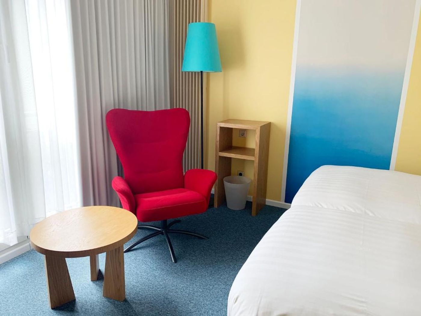 Hotel-Parc-Plaza-Room-9