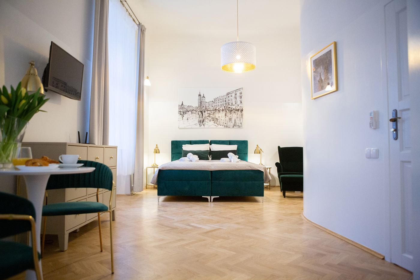 Apartments-Roman-Room-29