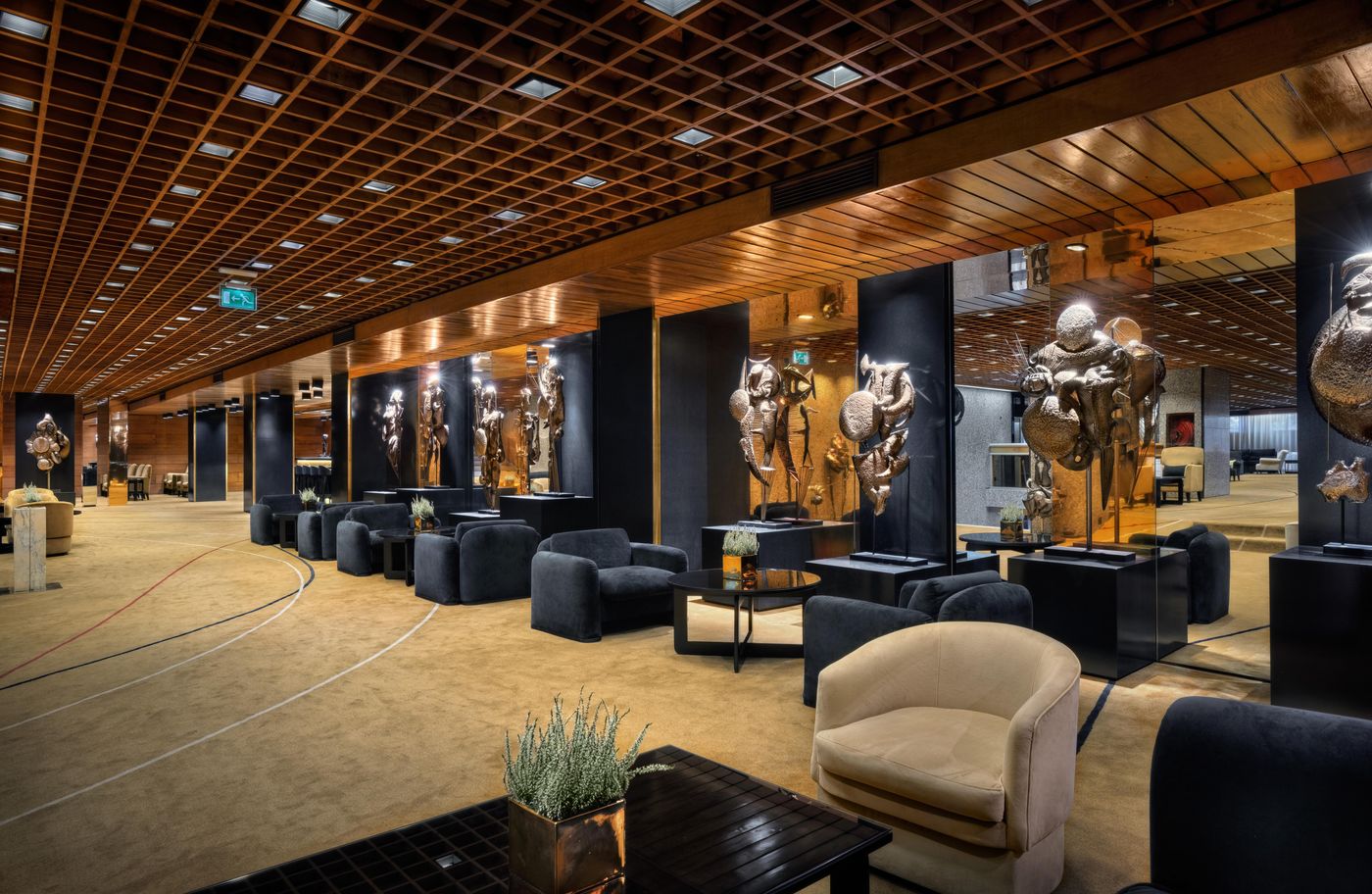 Altis-Grand-Hotel-Lobby-17