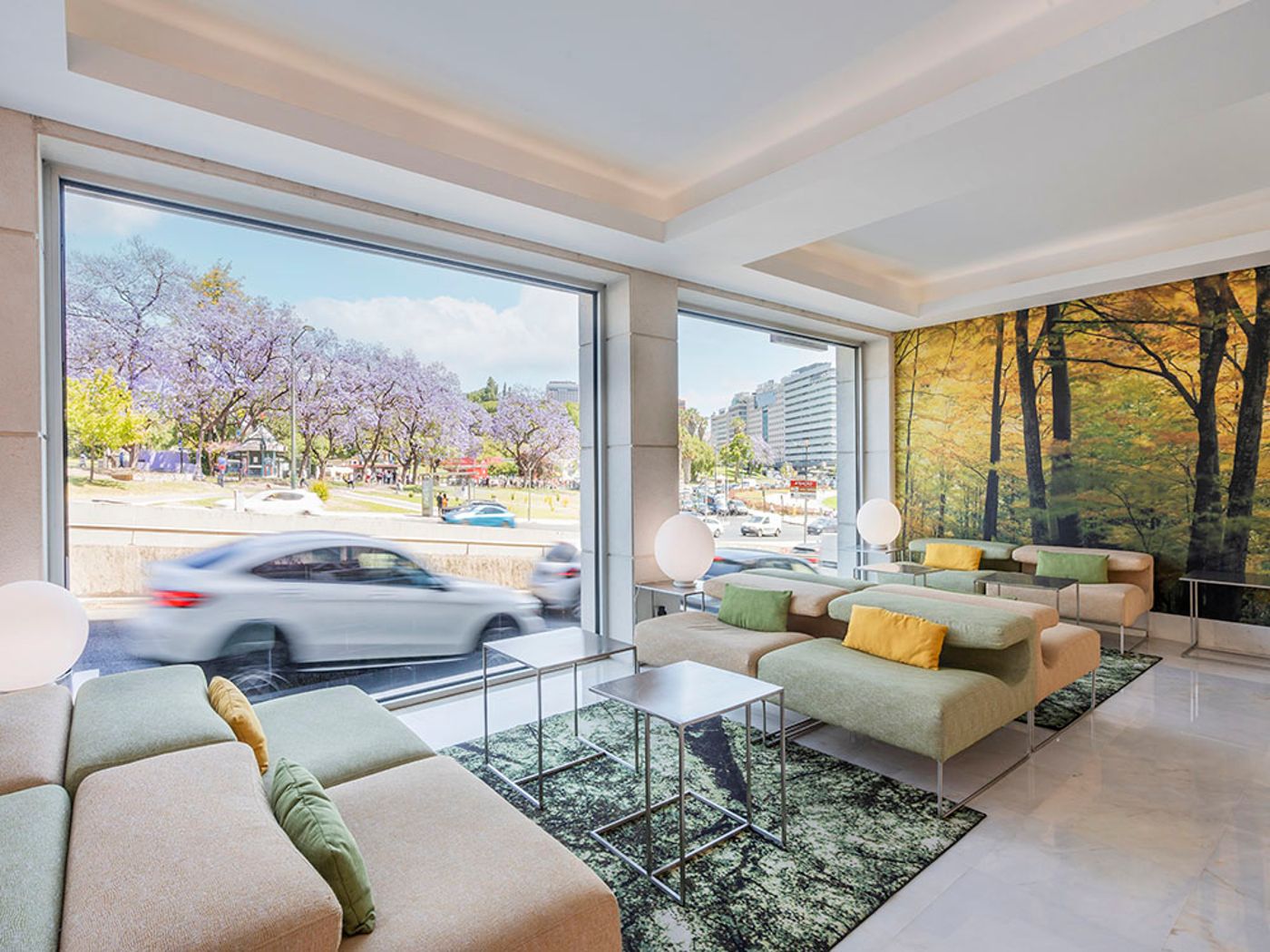 HF-Fenix-Garden-Lobby-11