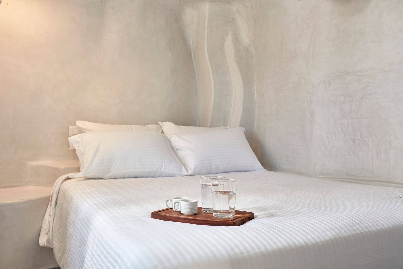 Mykonos-Waves-Room-15