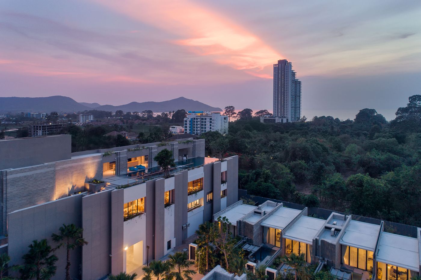 Cross Pattaya Oceanphere-Thailand-Chonburi-General view-3