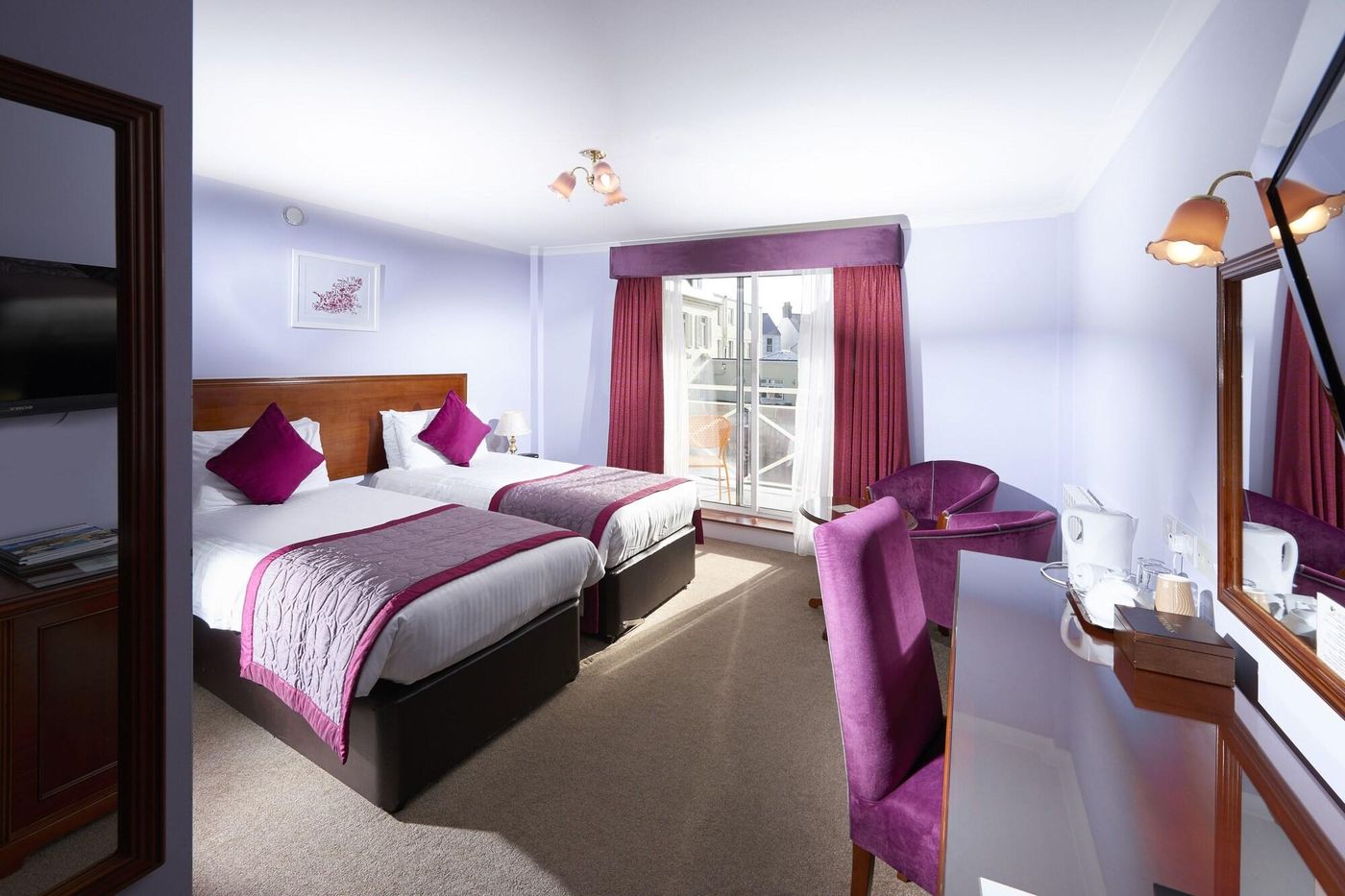 Les-Rocquettes-Hotel-Room-11