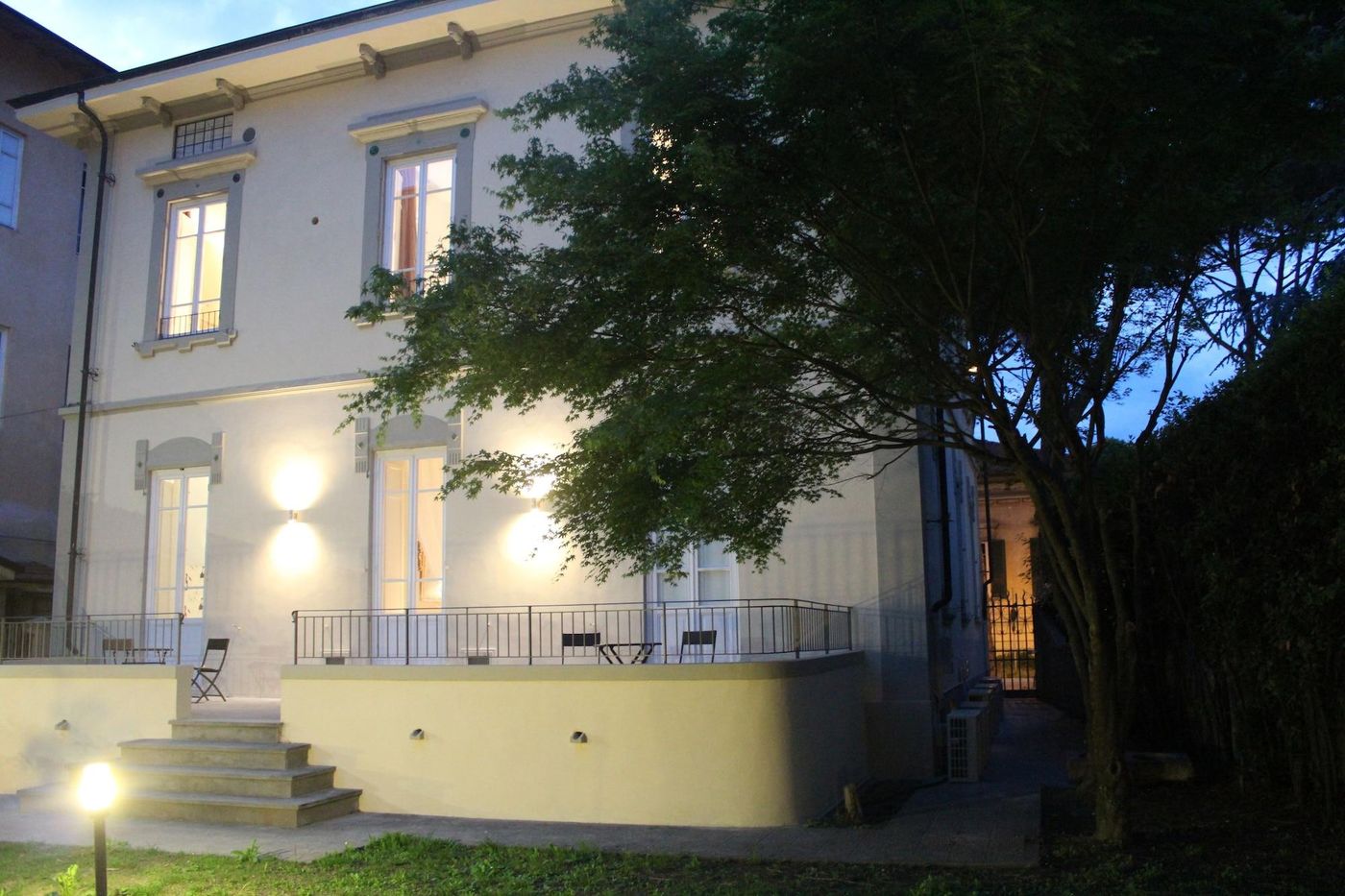 Lucca-In-Villa-Lucrezia-General-view-8