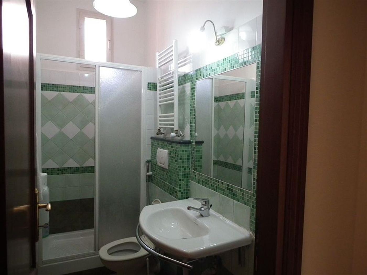 Anthony-B-B-General-view-29