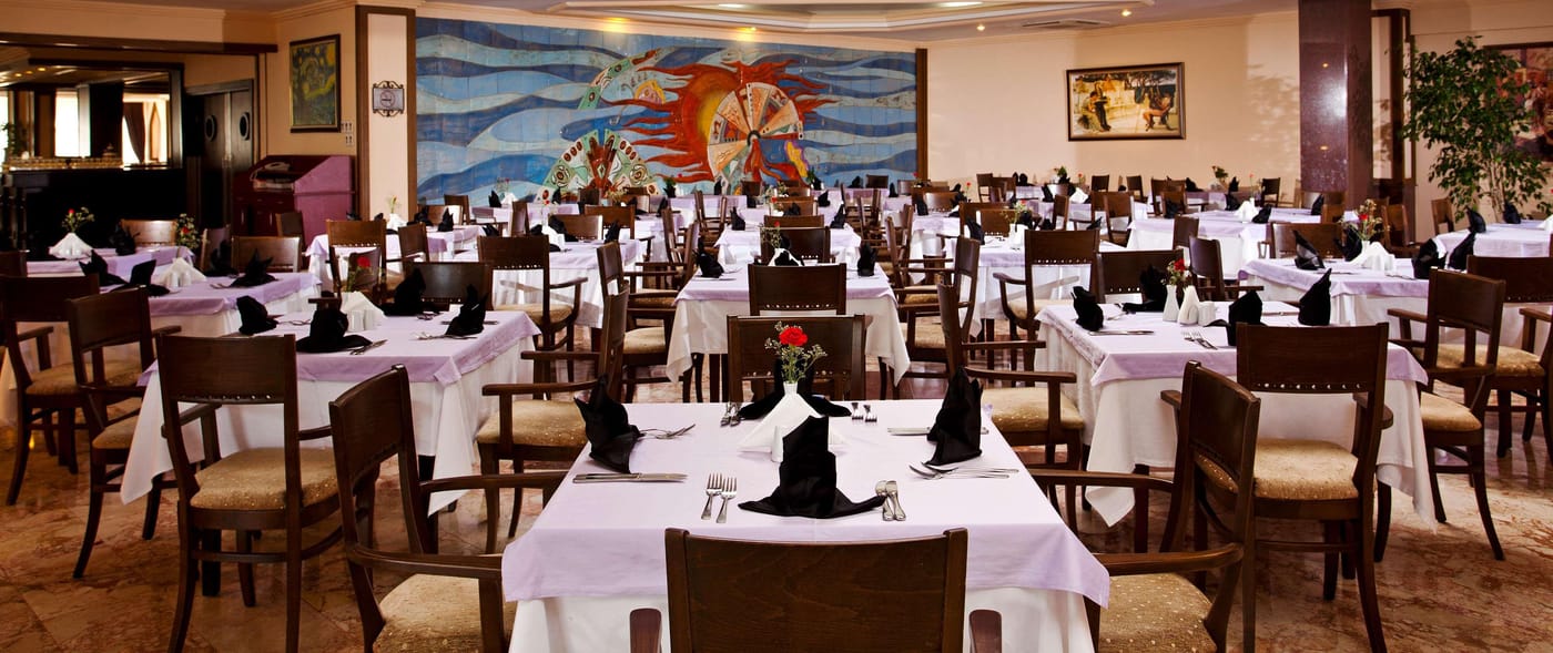 Papillon-Belvil-Restaurant-79