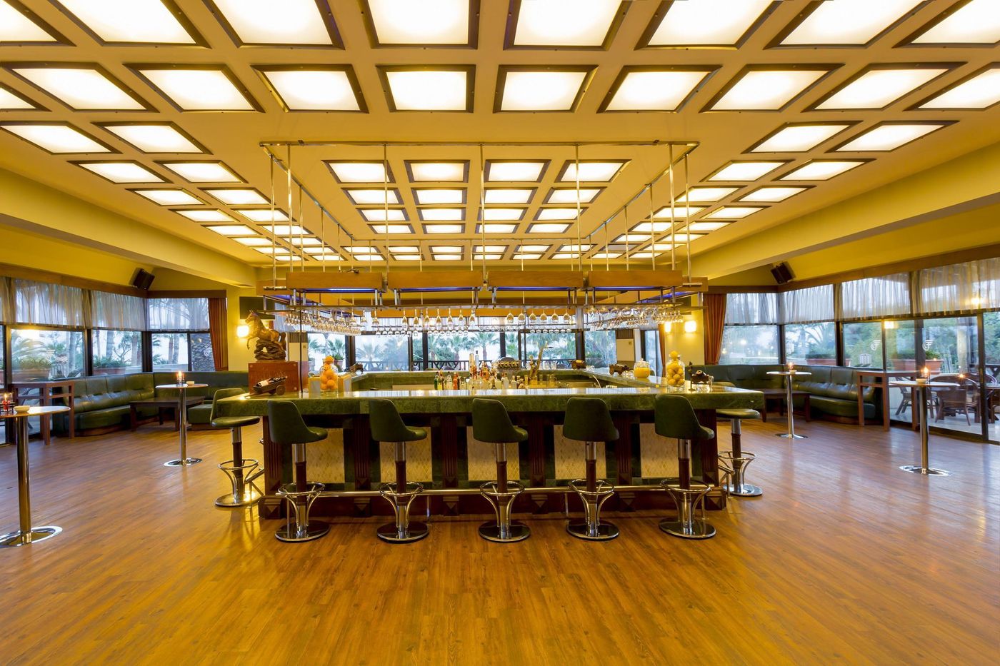 Ozkaymak-Falez-Bar-38