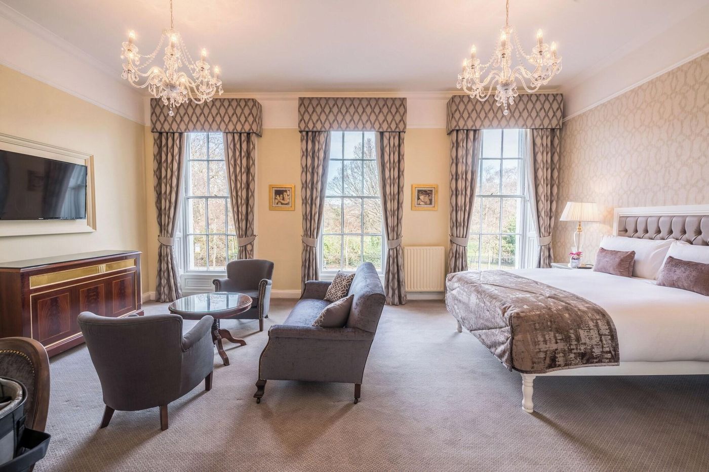 Staunton-s-on-the-Green-Room-8