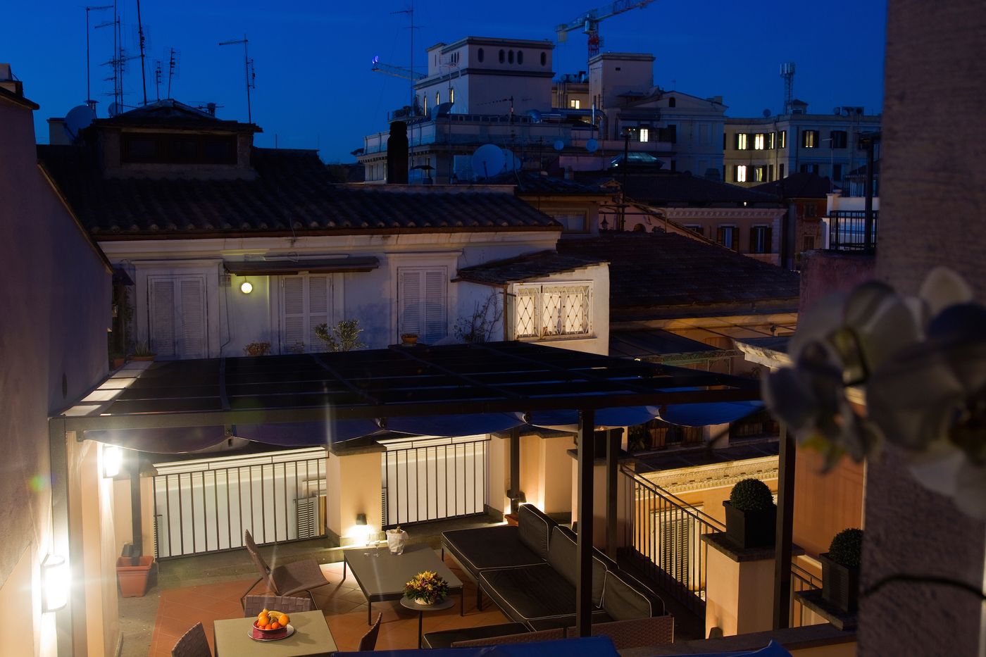 Trevi Palace Luxury Inn