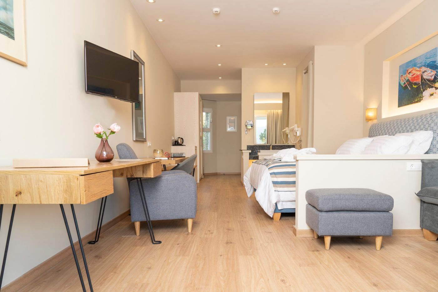 Debono-Hotel-Room-32