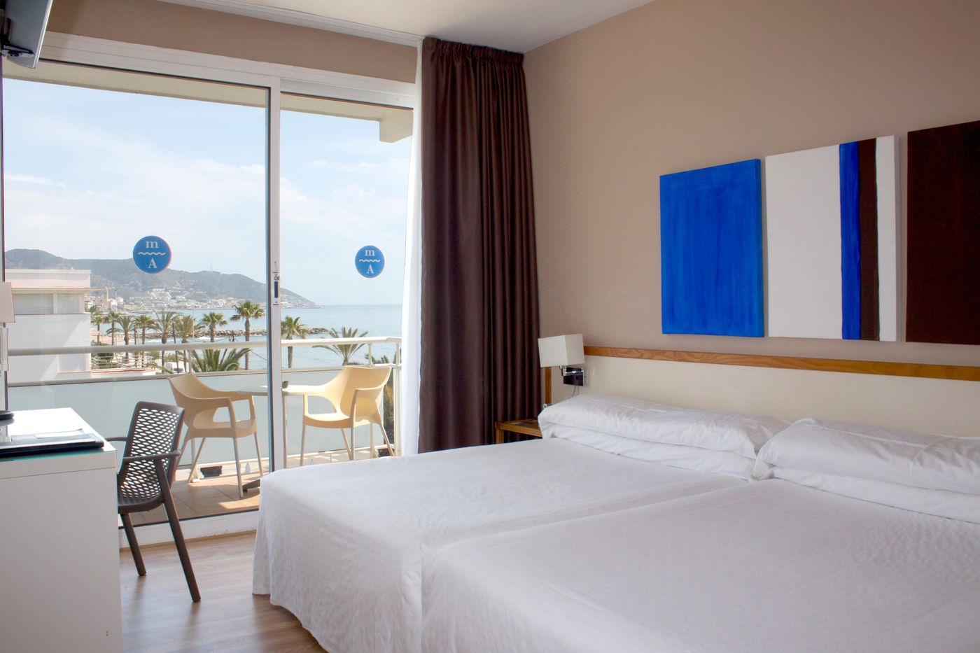 Subur-Maritim-Room-11