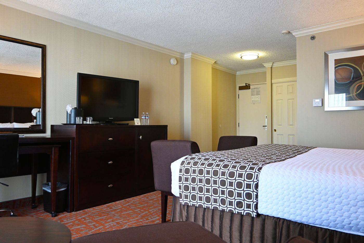 The-Hotel-Fullerton-Anaheim-Room-12