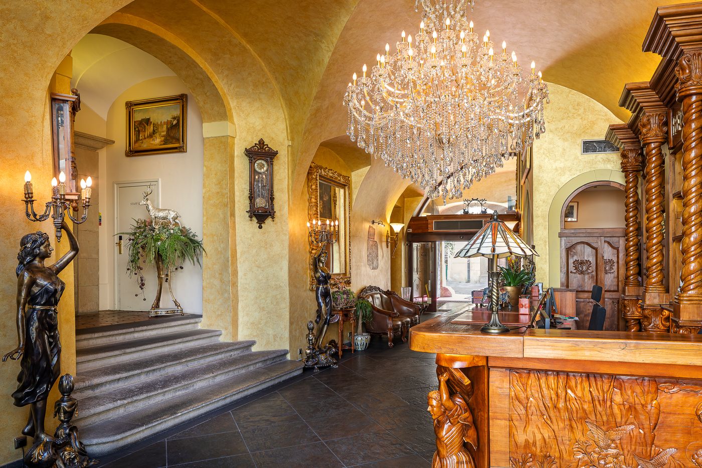 Iron-Gate-Hotel---Suites-Prague-by-BHG-Lobby-10
