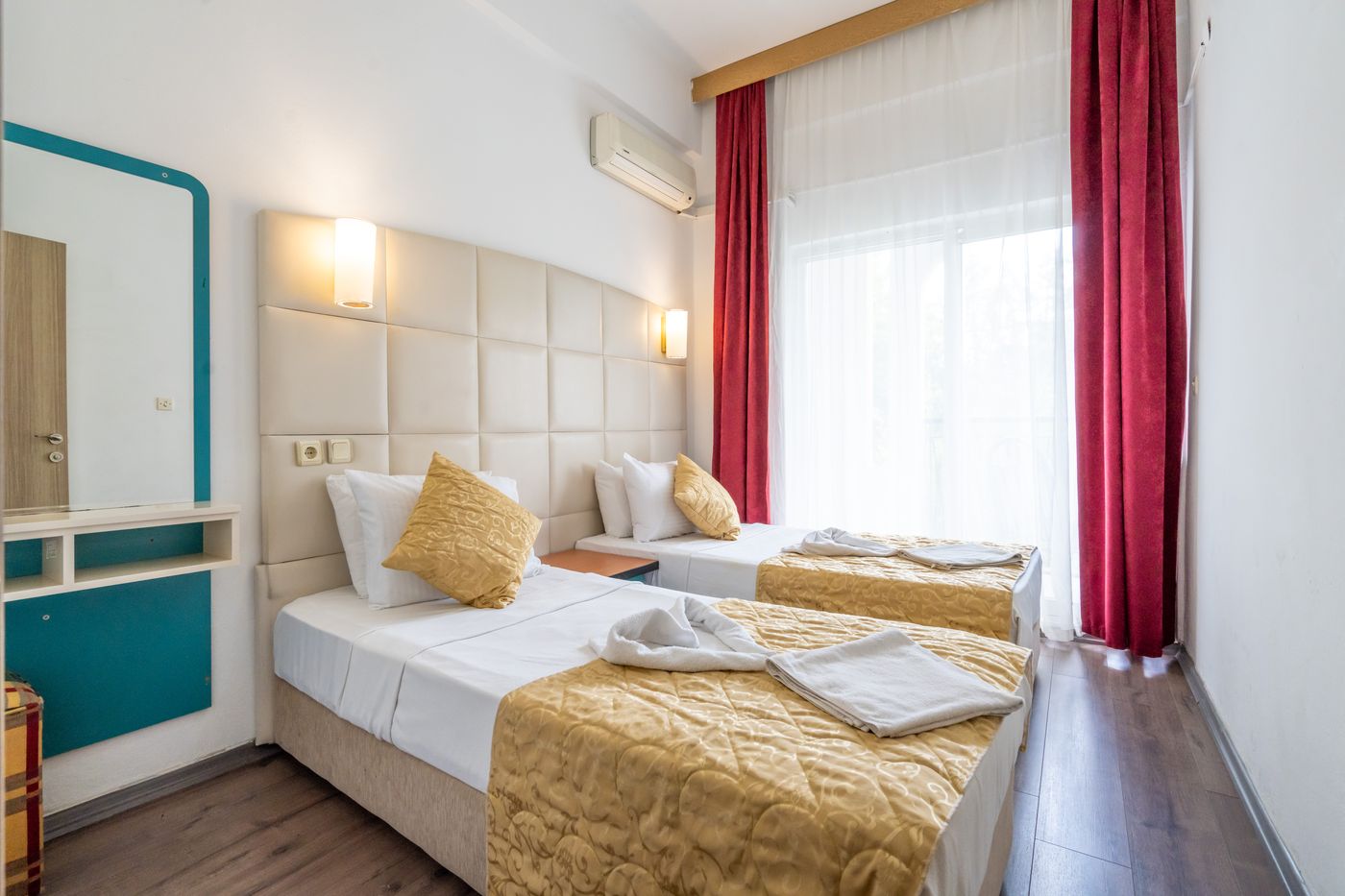 Grand Villa Sol Apart