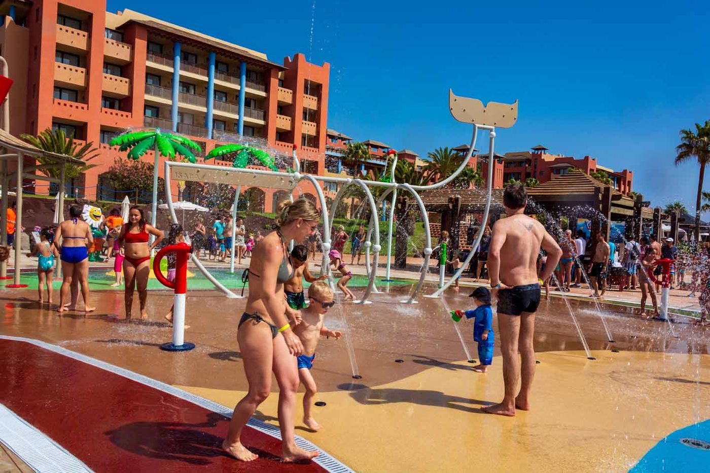 H10-Tindaya-Sports-and-Entertainment-16