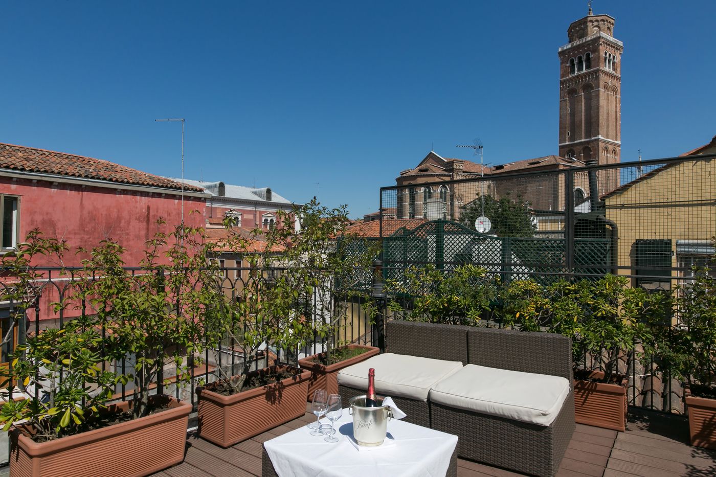 Hotel-Pantalon-General-view-19