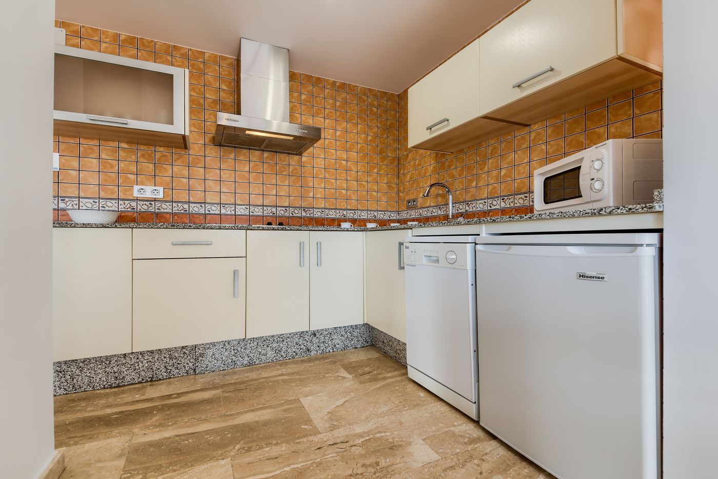 Loto-Conil-Apartamentos-Room-37