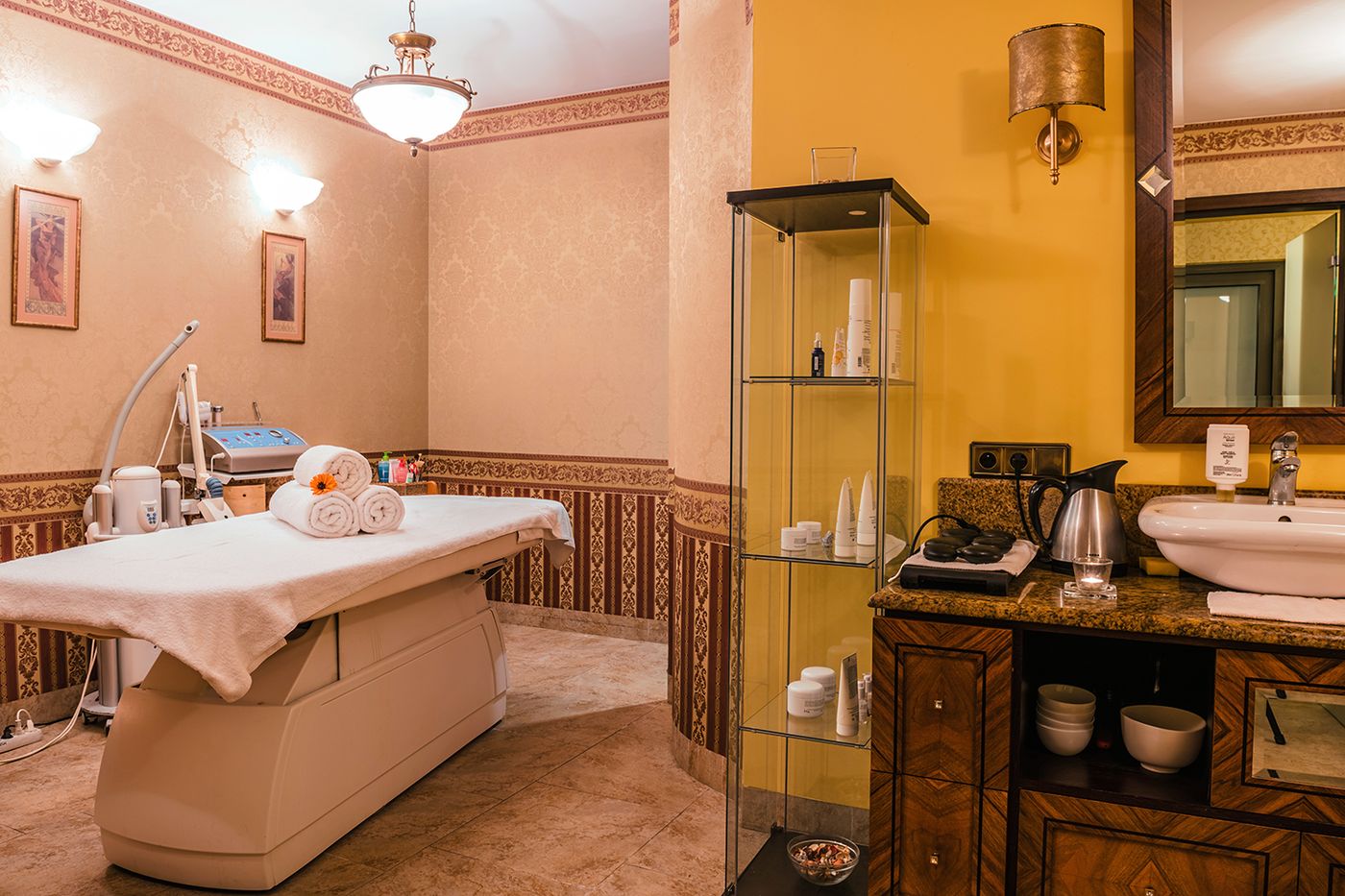 Sympozjum-Hotel---Spa-Sports-and-Entertainment-8