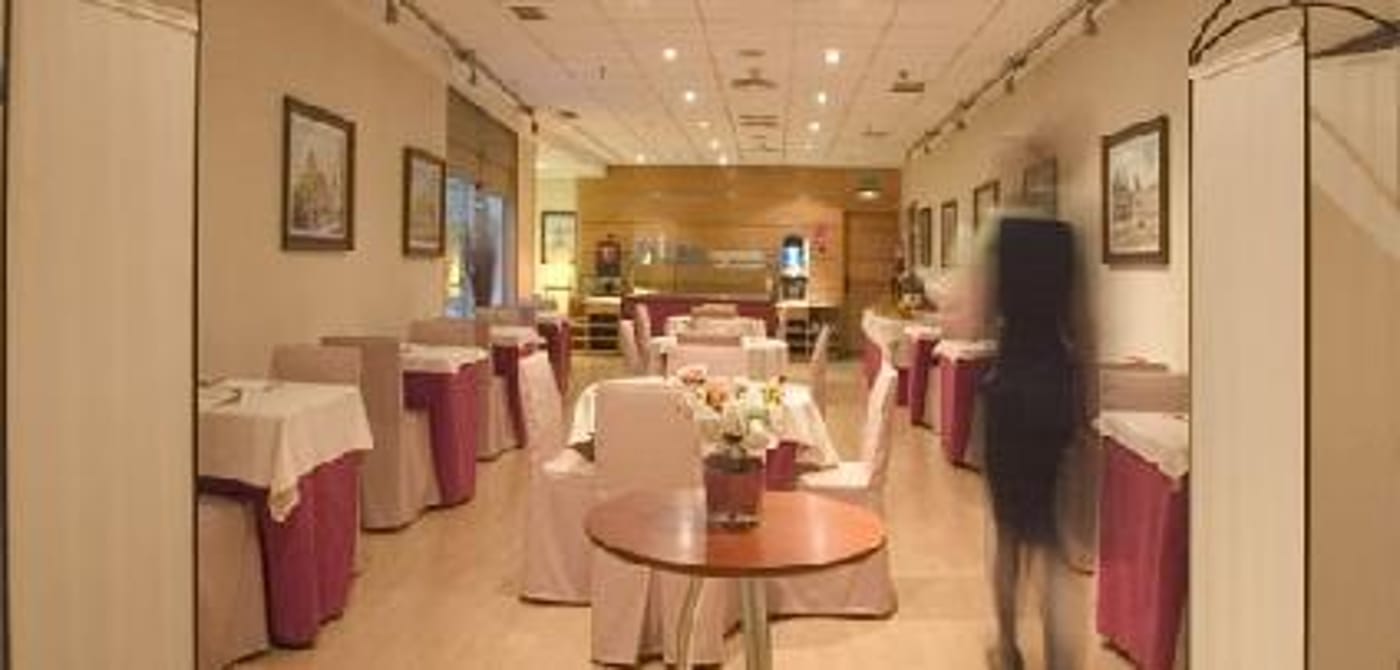 Hotel Infanta Mercedus