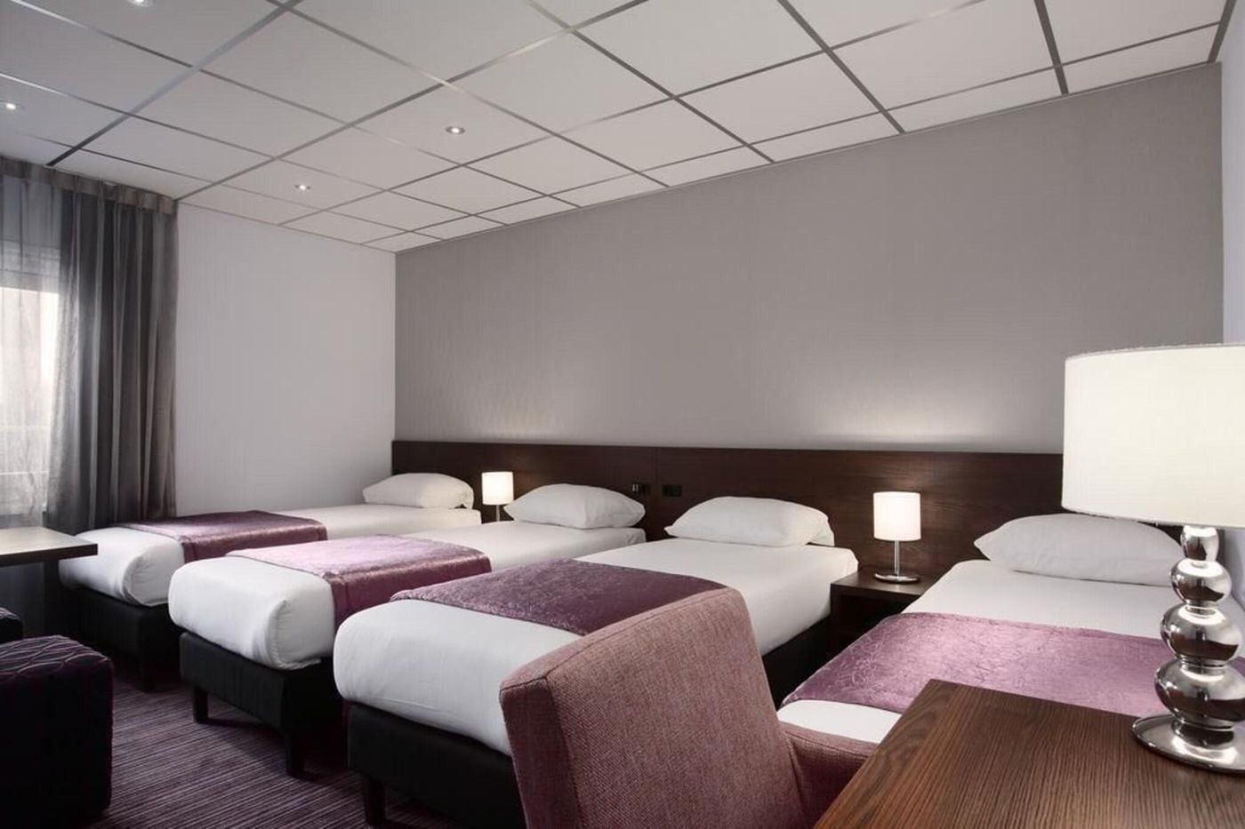 Luxer-Netherlands-Amsterdam-Room-4