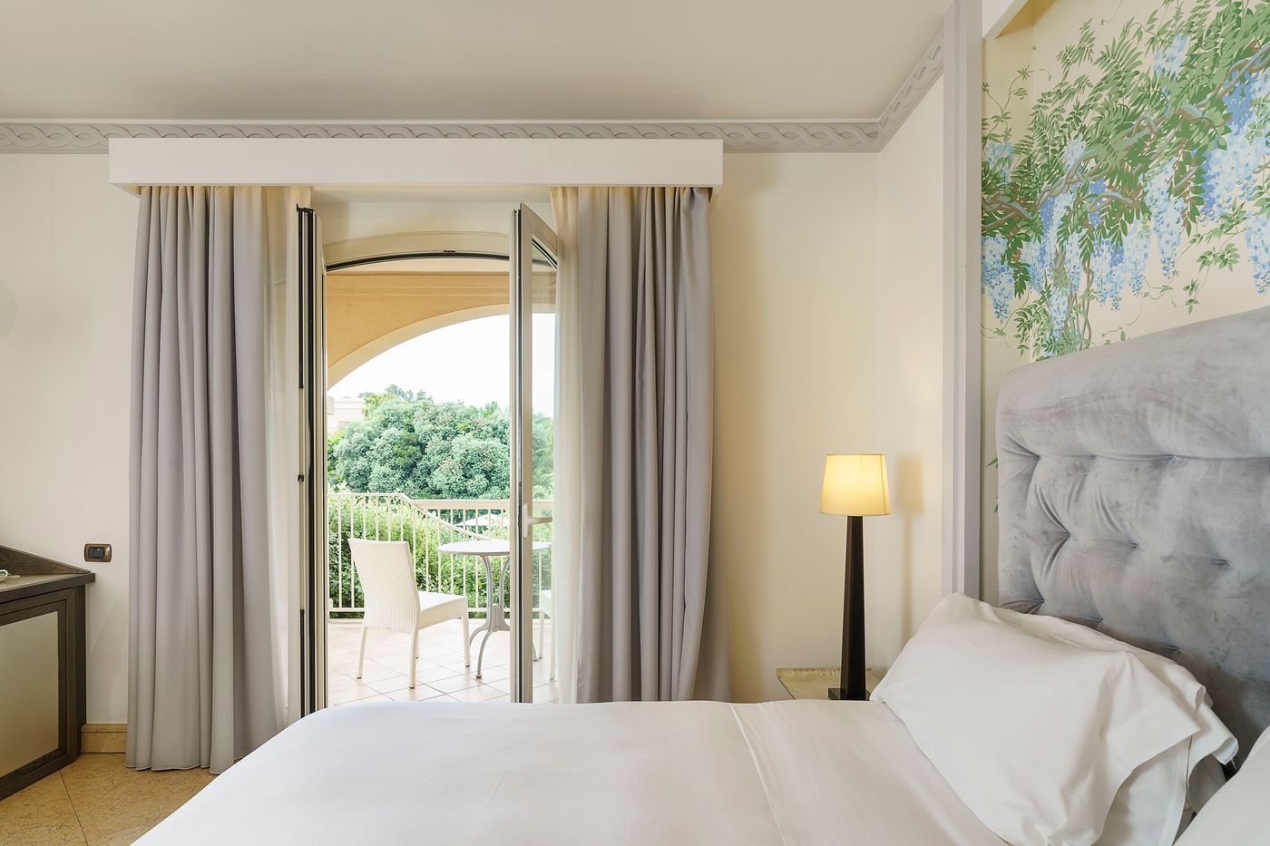 Romano-Palace-Luxury-Hotel-Room-39