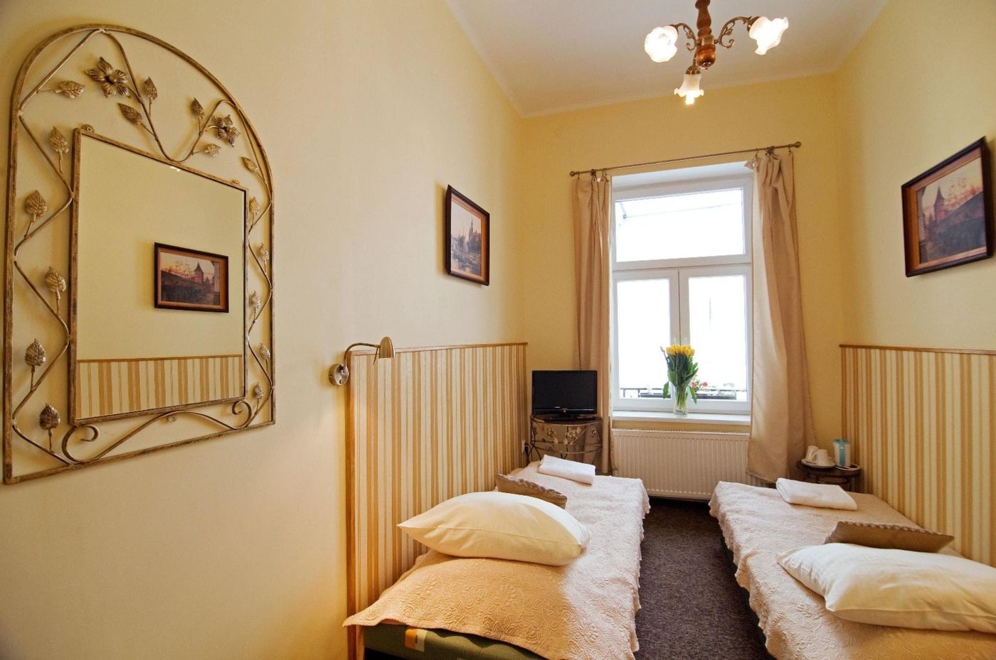 Unikat-Guest-Rooms-Room-17