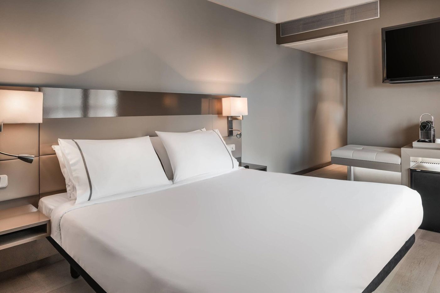 AC-Iberia-Las-Palmas-Room-16