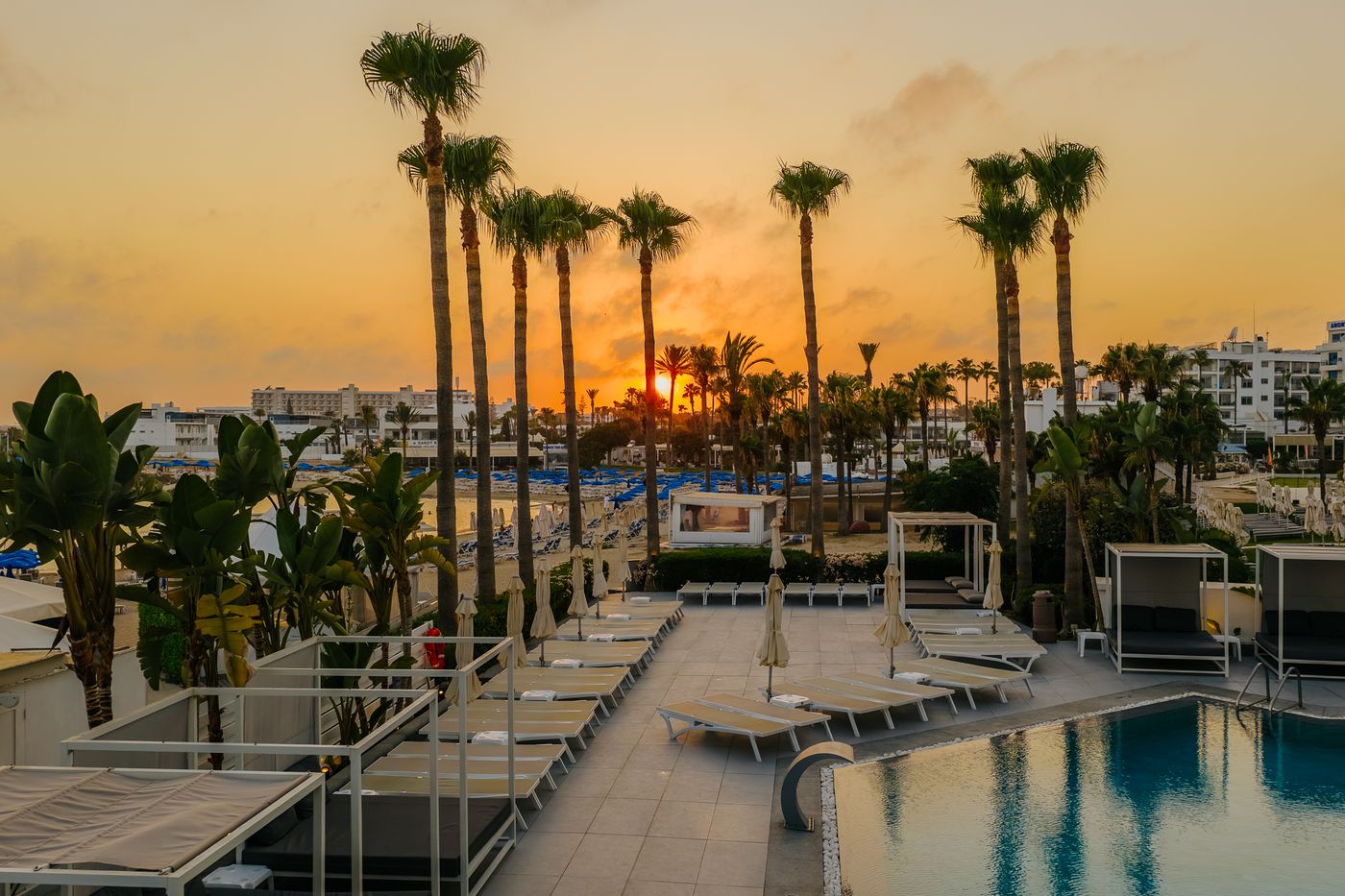 24.12.25 Tasia Maris Sands