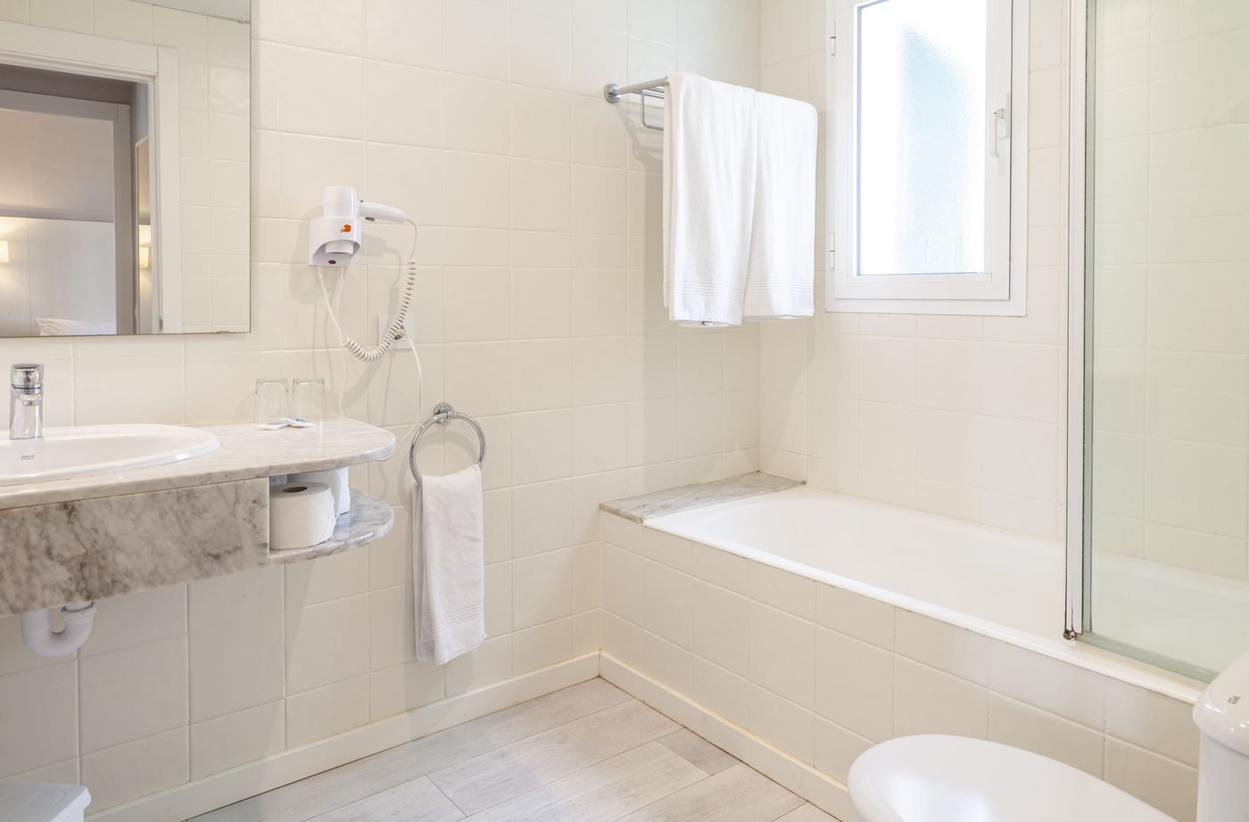 MINURA-SUR-MENORCA---WATERPARK-Room-41