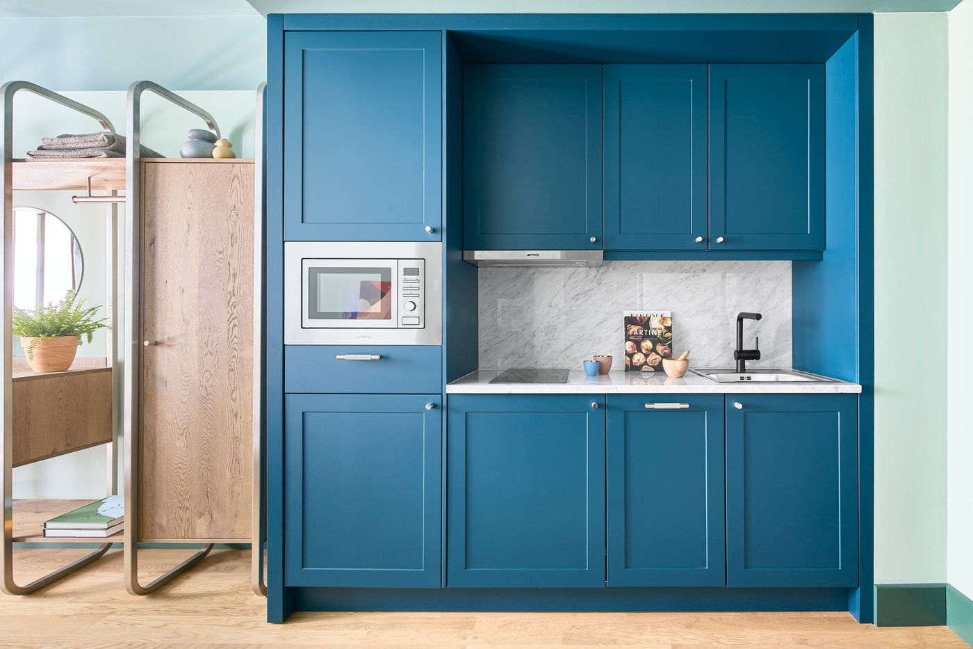 Schwan-Locke--Landwehrstrasse-Room-42