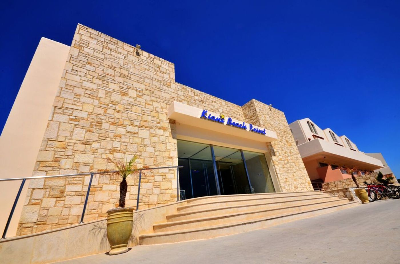 Kiani-Beach-Resort-General-view-14