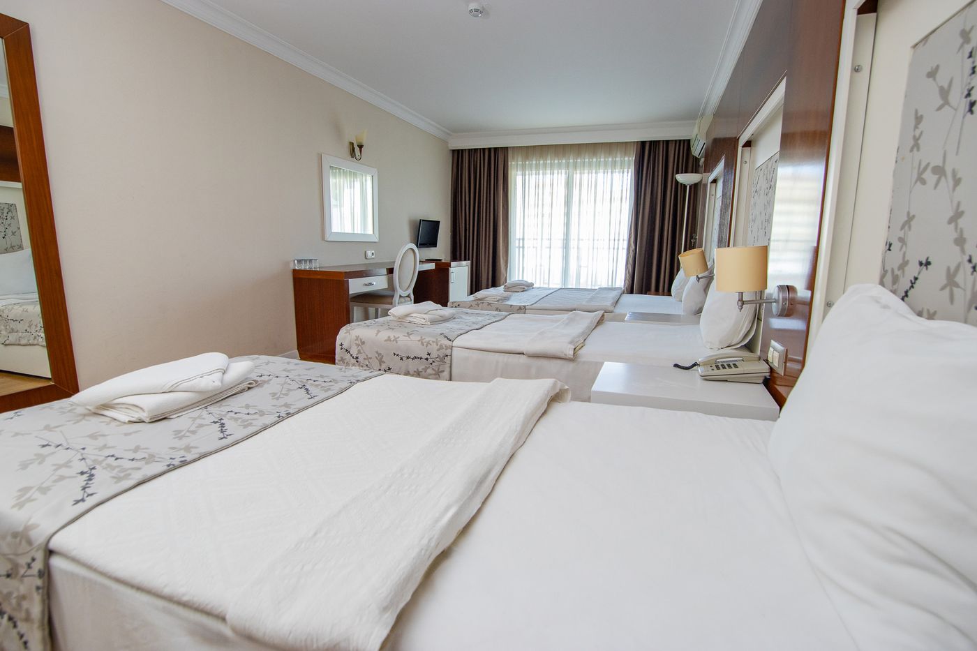 Sentinus Beach Hotel