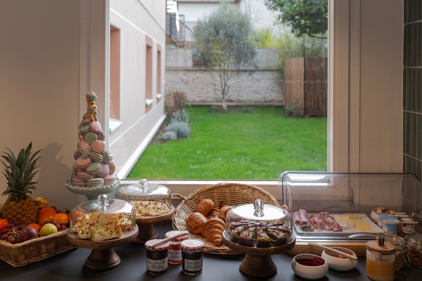 Hotel-Cinepole-Restaurant-31