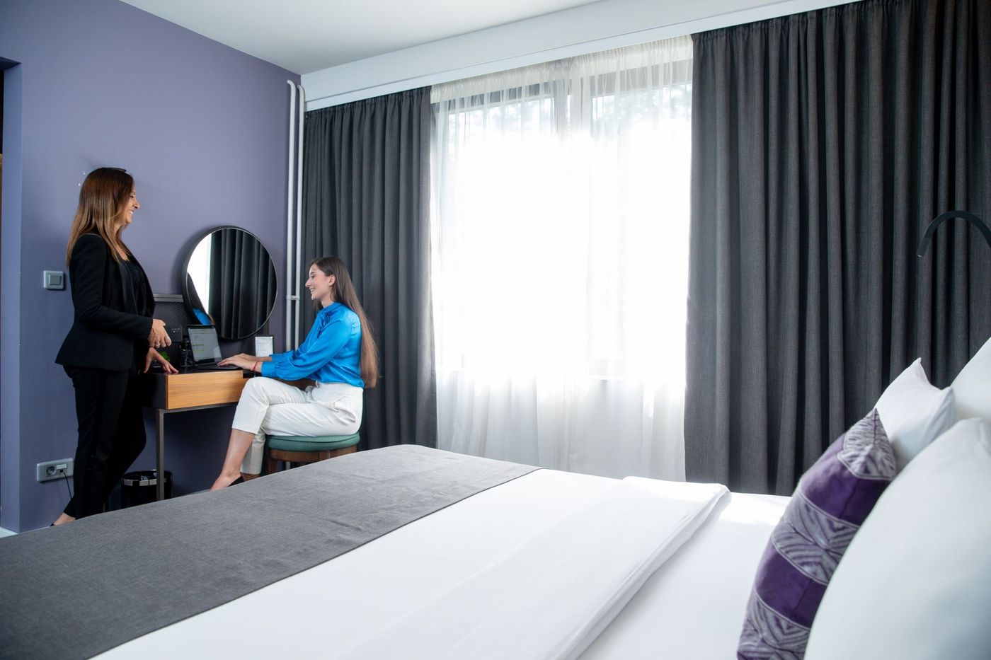 Hotel Botanica-Serbia-Belgrade-Lobby-10