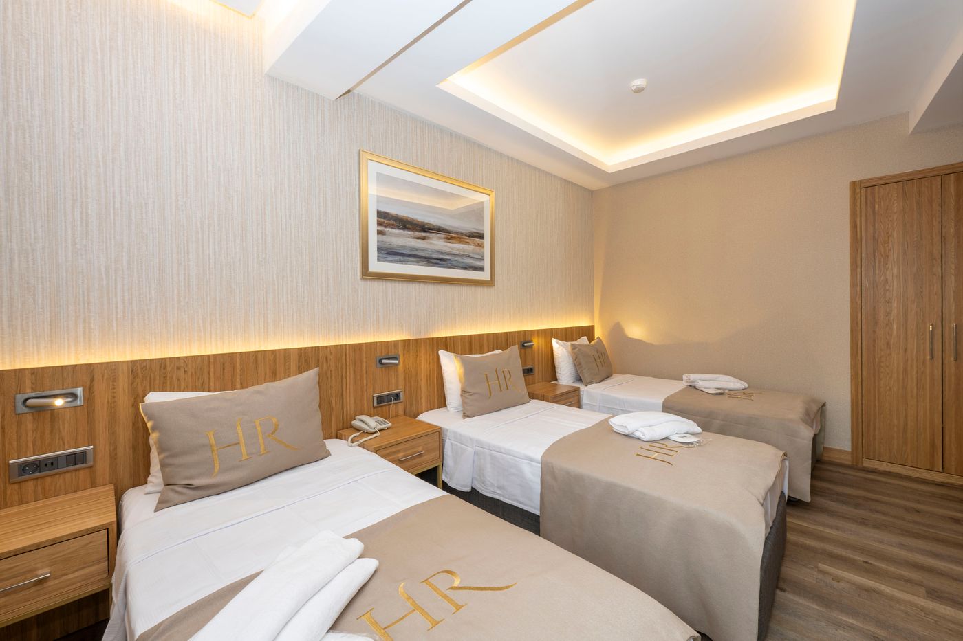 Hotel Ravi-Turkey-istanbul-Room-10