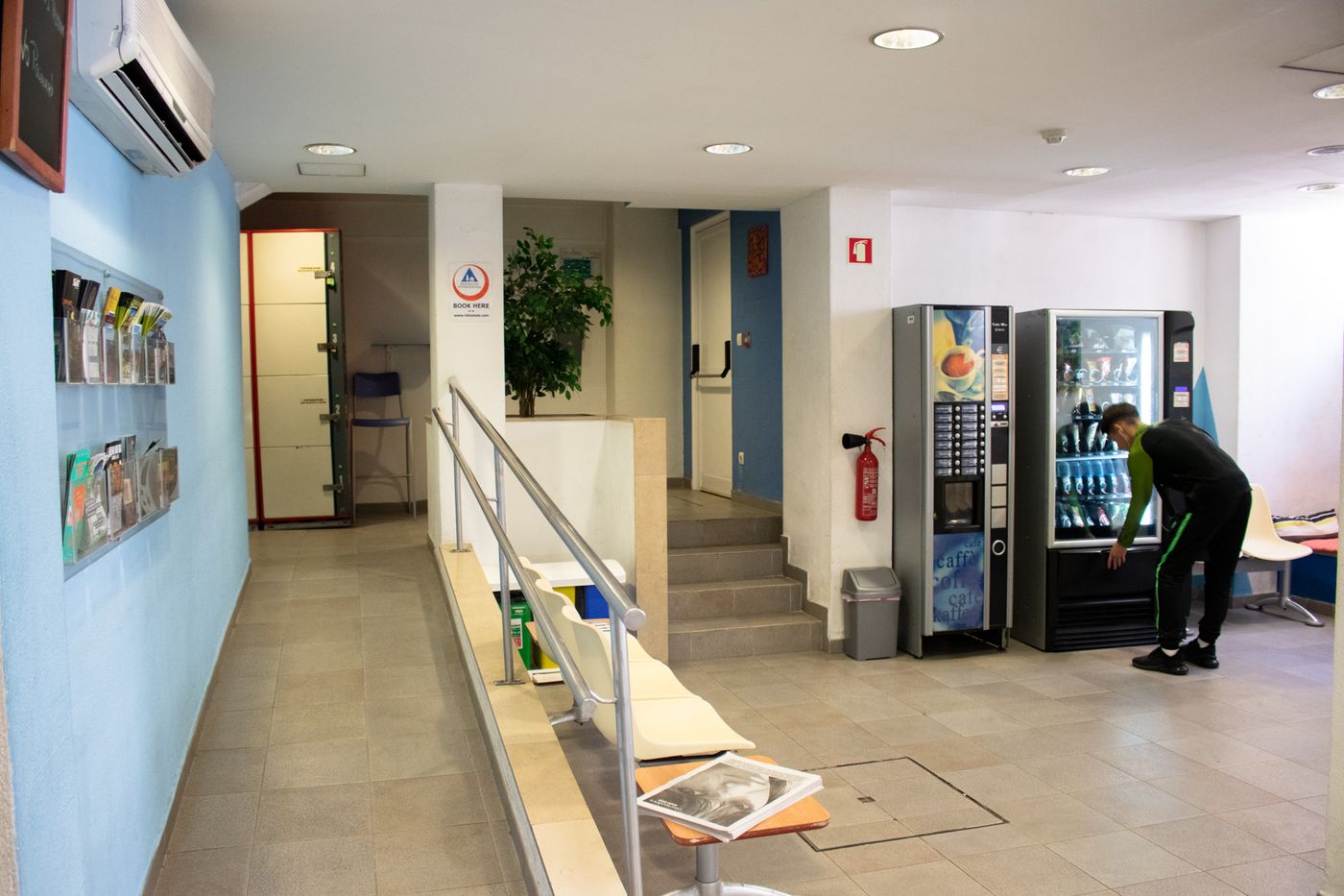 Pousadas-de-Juventude-Lobby-20