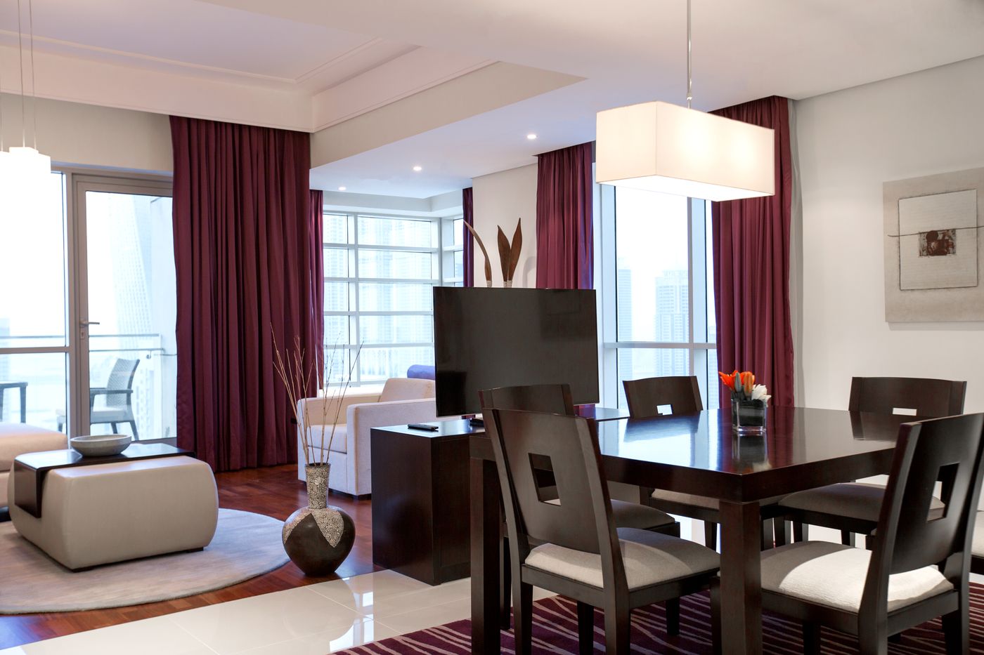 Pullman-Dubai-Jumeirah-Lakes-Towers-Room-19
