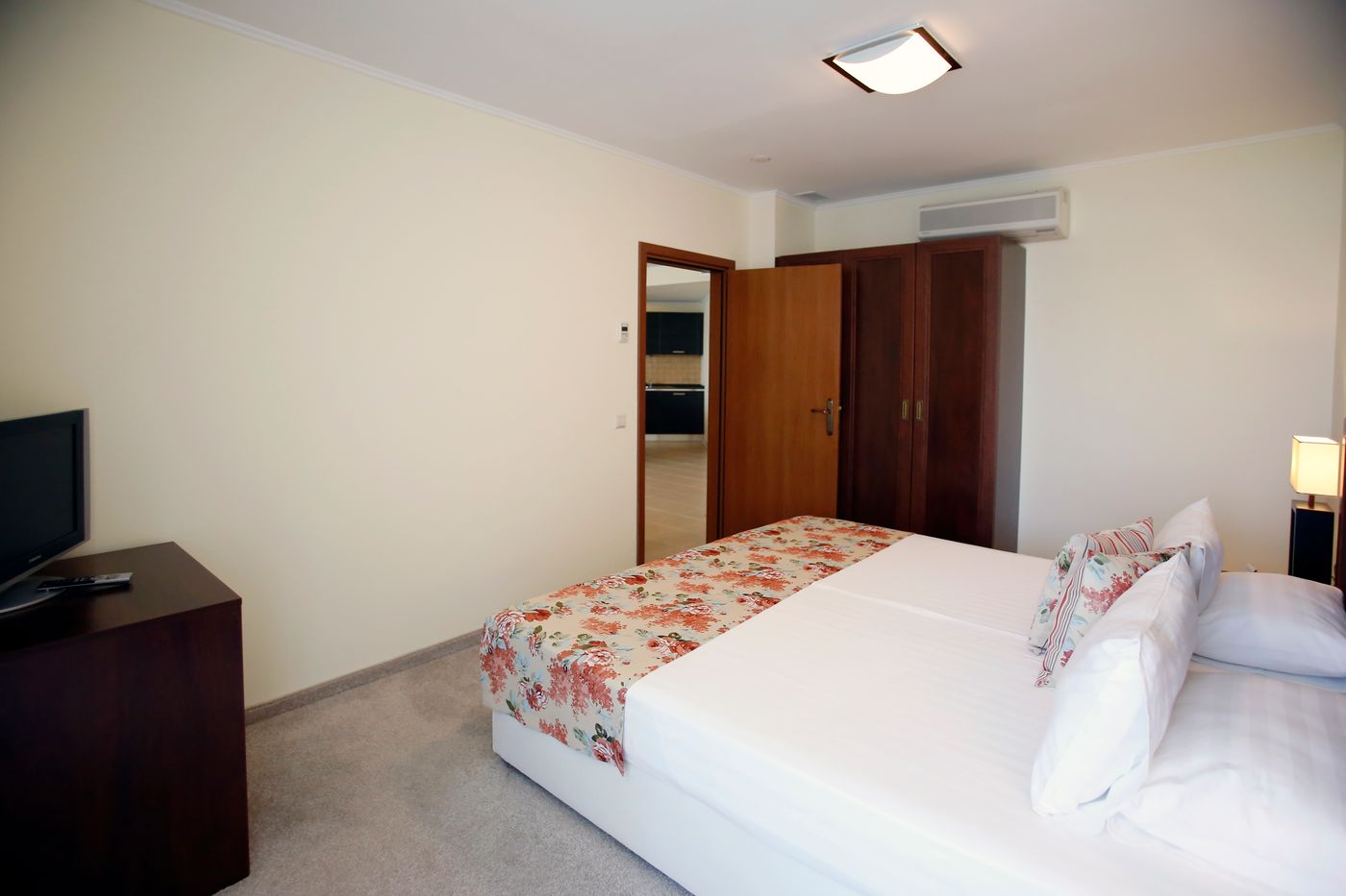 Sunset-Resort-Room-34